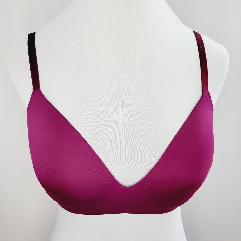 Victoria's Secret Bra Padded T-shirt Underwire Size 34DD